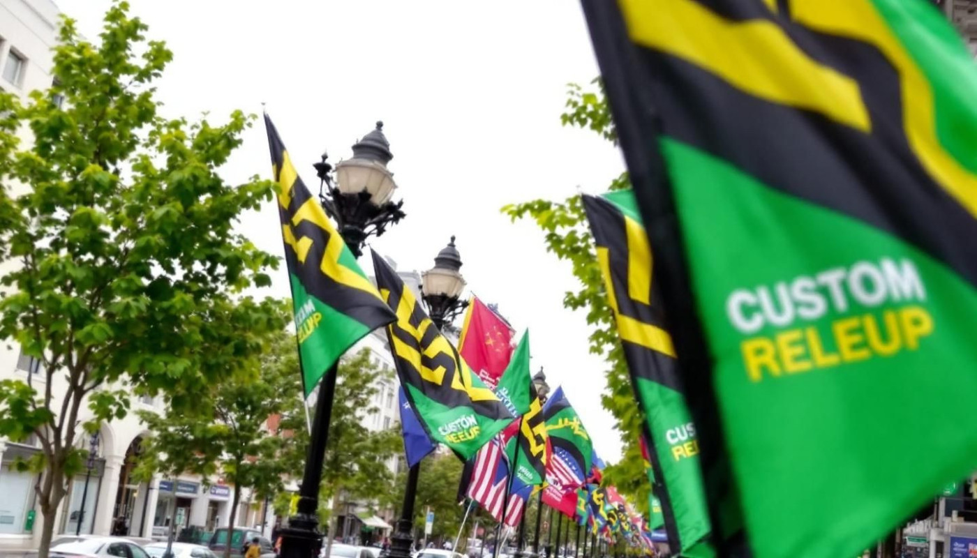 L'impact des drapeaux personnalisés dans la promotion d'entreprise